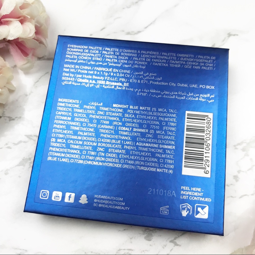 Huda Beauty Sapphire Obsessions Palette - Picture 8 of 8